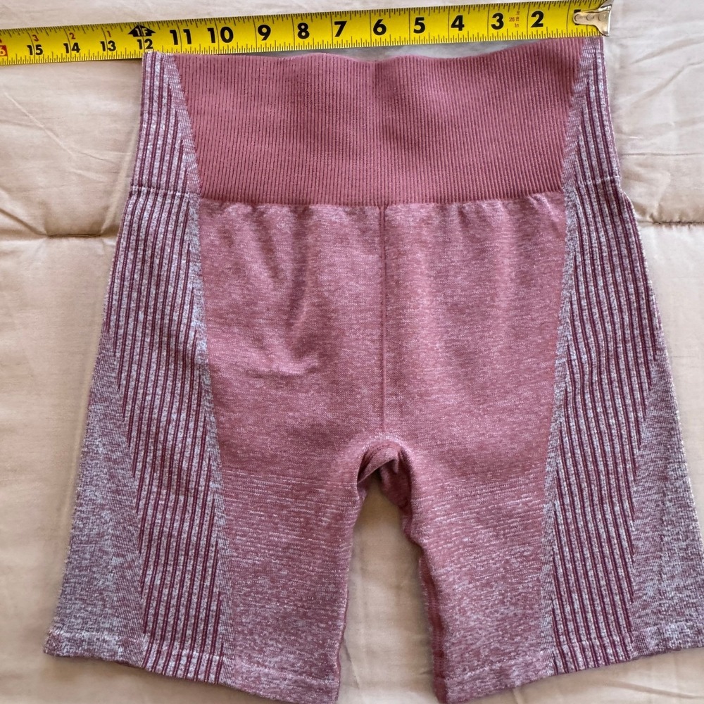 Fabletics Womens Seamless High Waisted Athletic Shorts Pink Marled SO2253107 - Picture 4 of 9